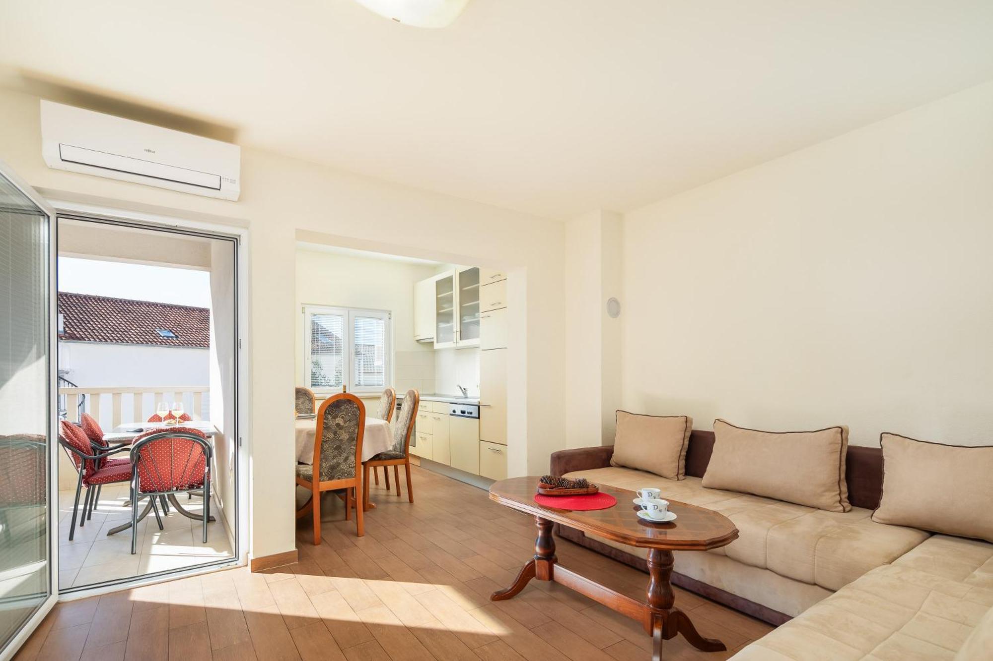 Filip Apartments - Free Parking By The House Makarska Dış mekan fotoğraf