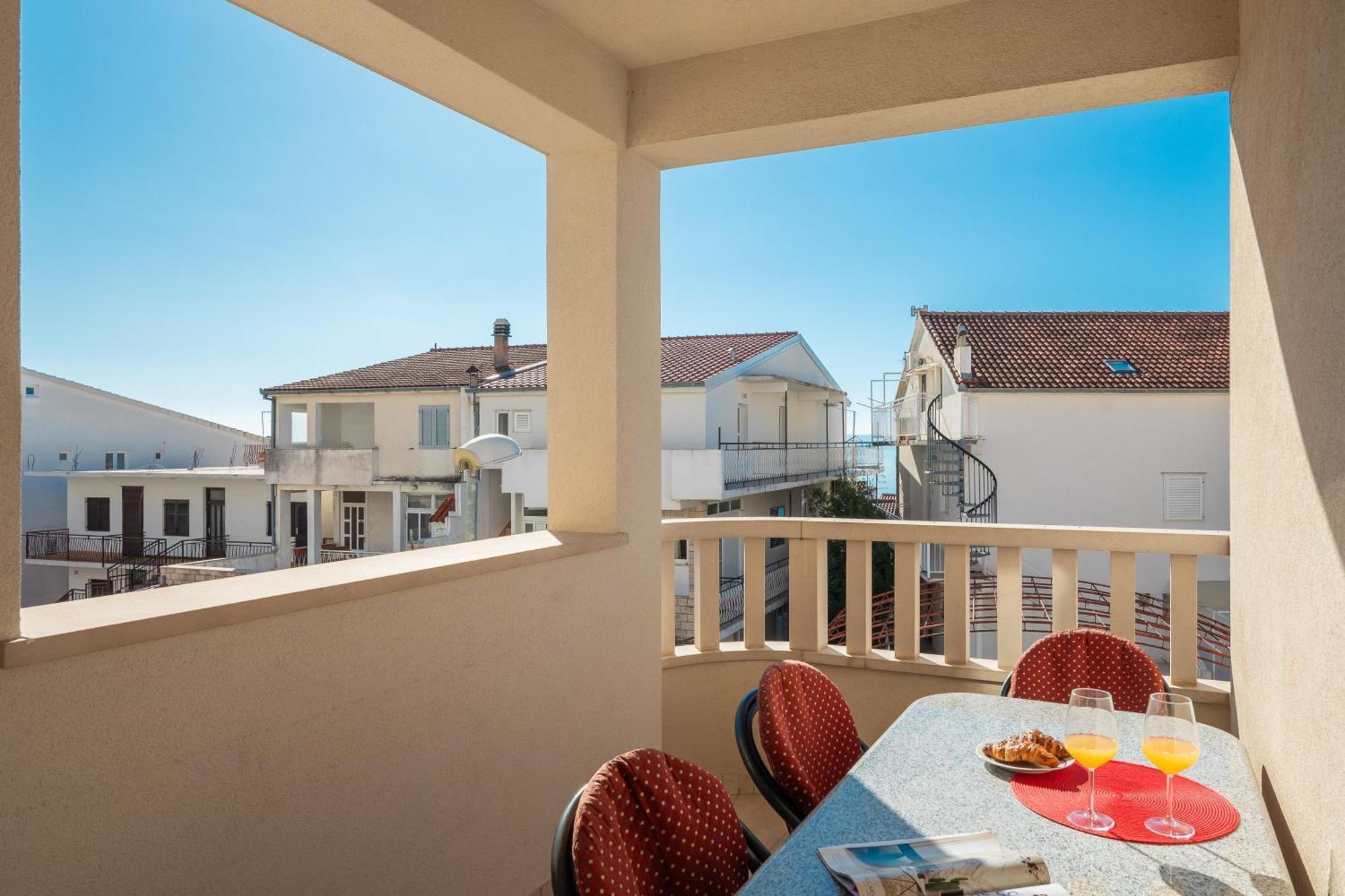 Filip Apartments - Free Parking By The House Makarska Dış mekan fotoğraf