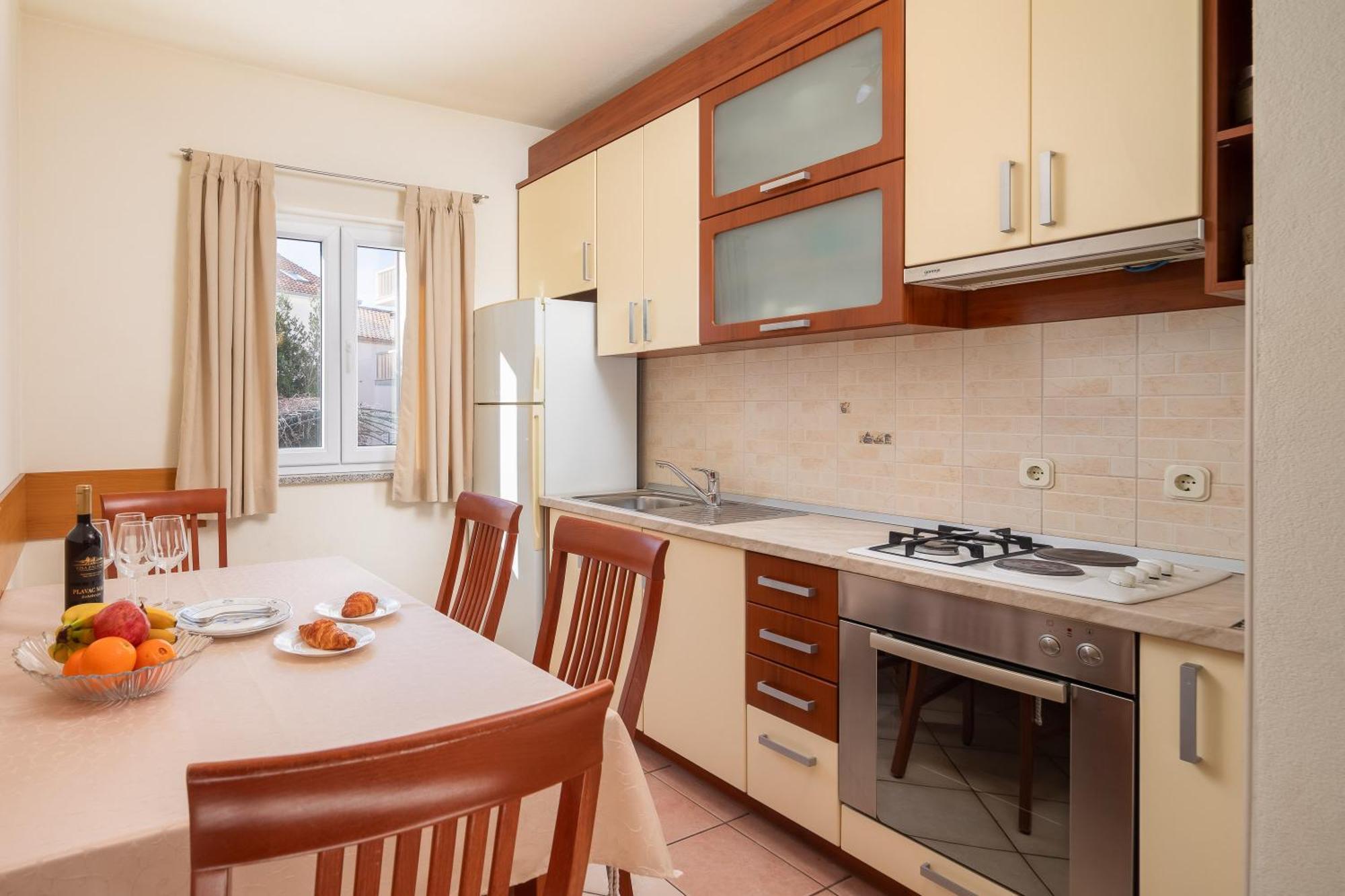 Filip Apartments - Free Parking By The House Makarska Dış mekan fotoğraf