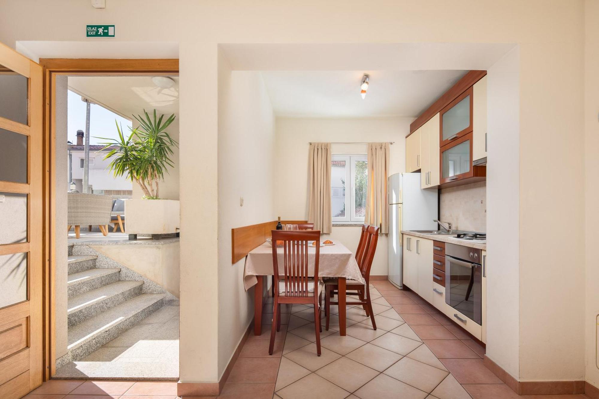 Filip Apartments - Free Parking By The House Makarska Dış mekan fotoğraf
