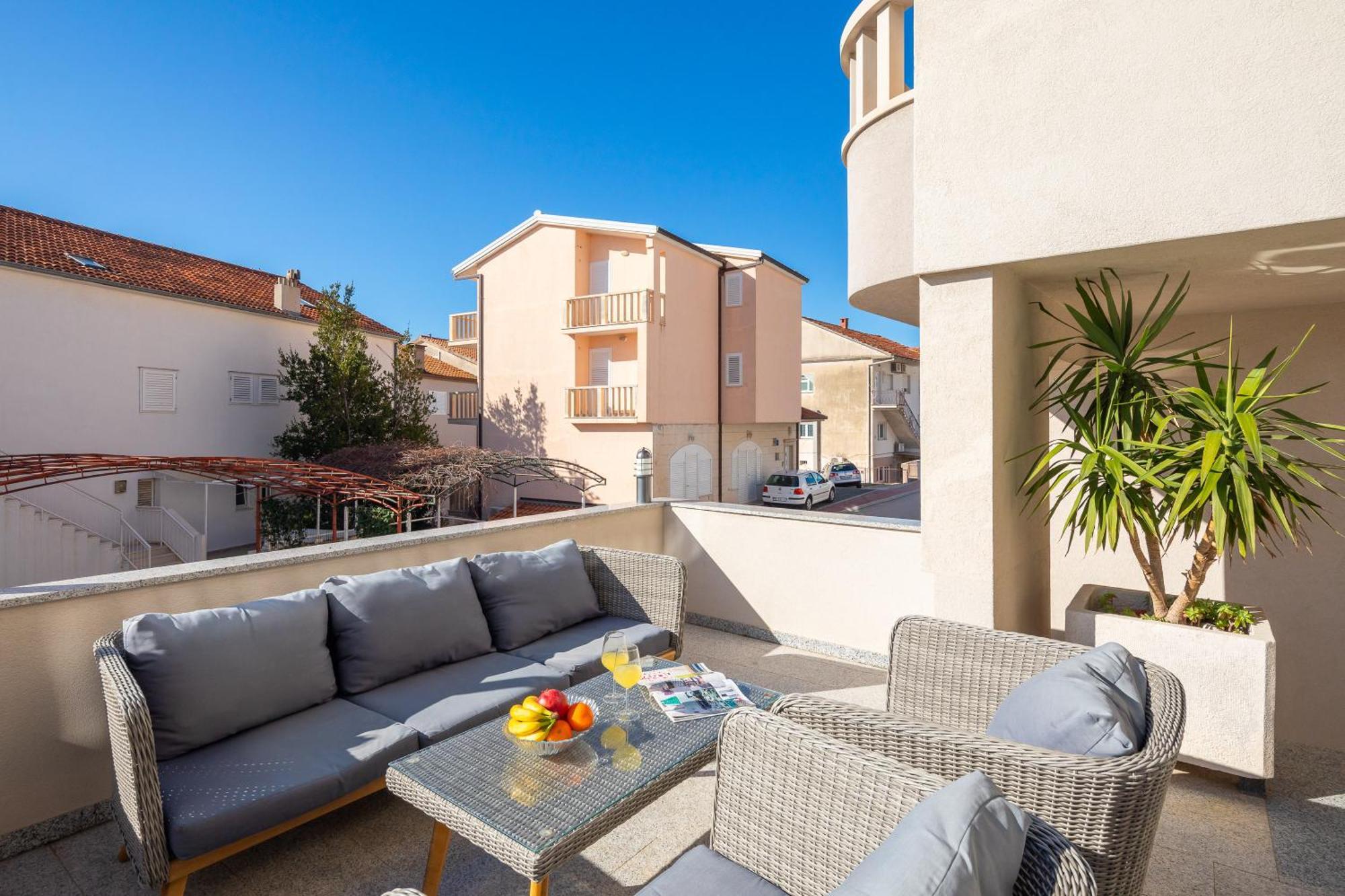 Filip Apartments - Free Parking By The House Makarska Dış mekan fotoğraf